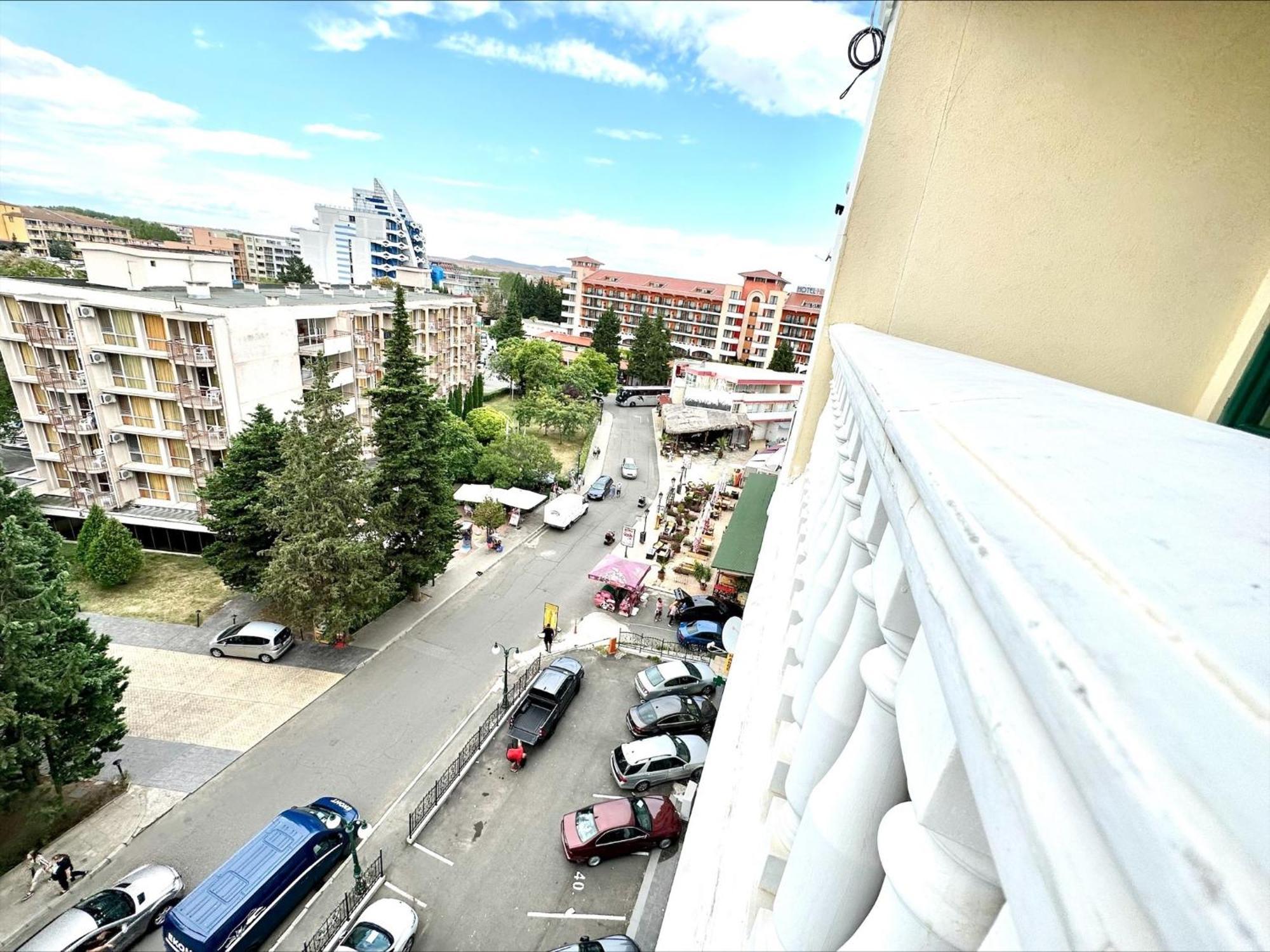 Menada Miramar Palace Apartments ซันนีบีช ภายนอก รูปภาพ
