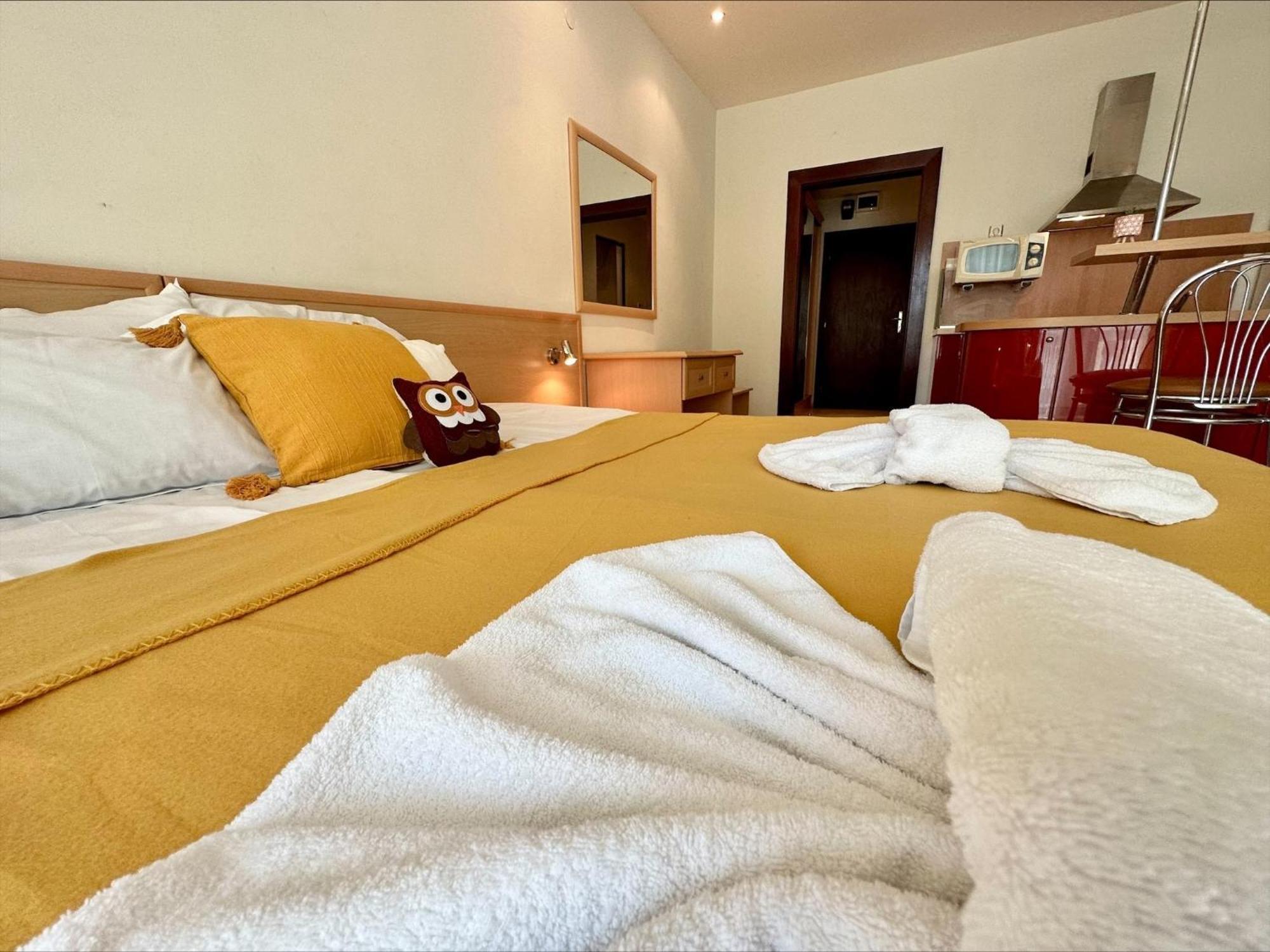 Menada Miramar Palace Apartments ซันนีบีช ภายนอก รูปภาพ